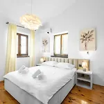 Serenita With Heated Pool * Cabrunici