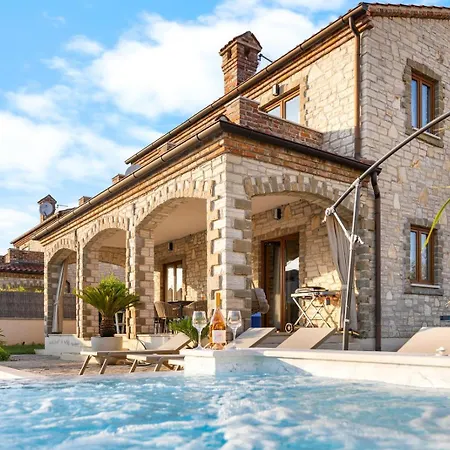 Serenita Villa