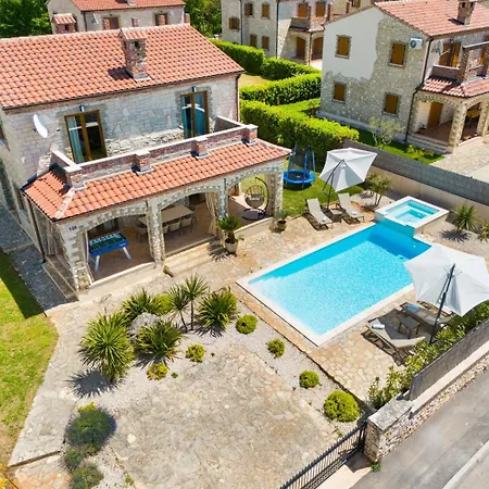 Serenita With Heated Pool * Cabrunici